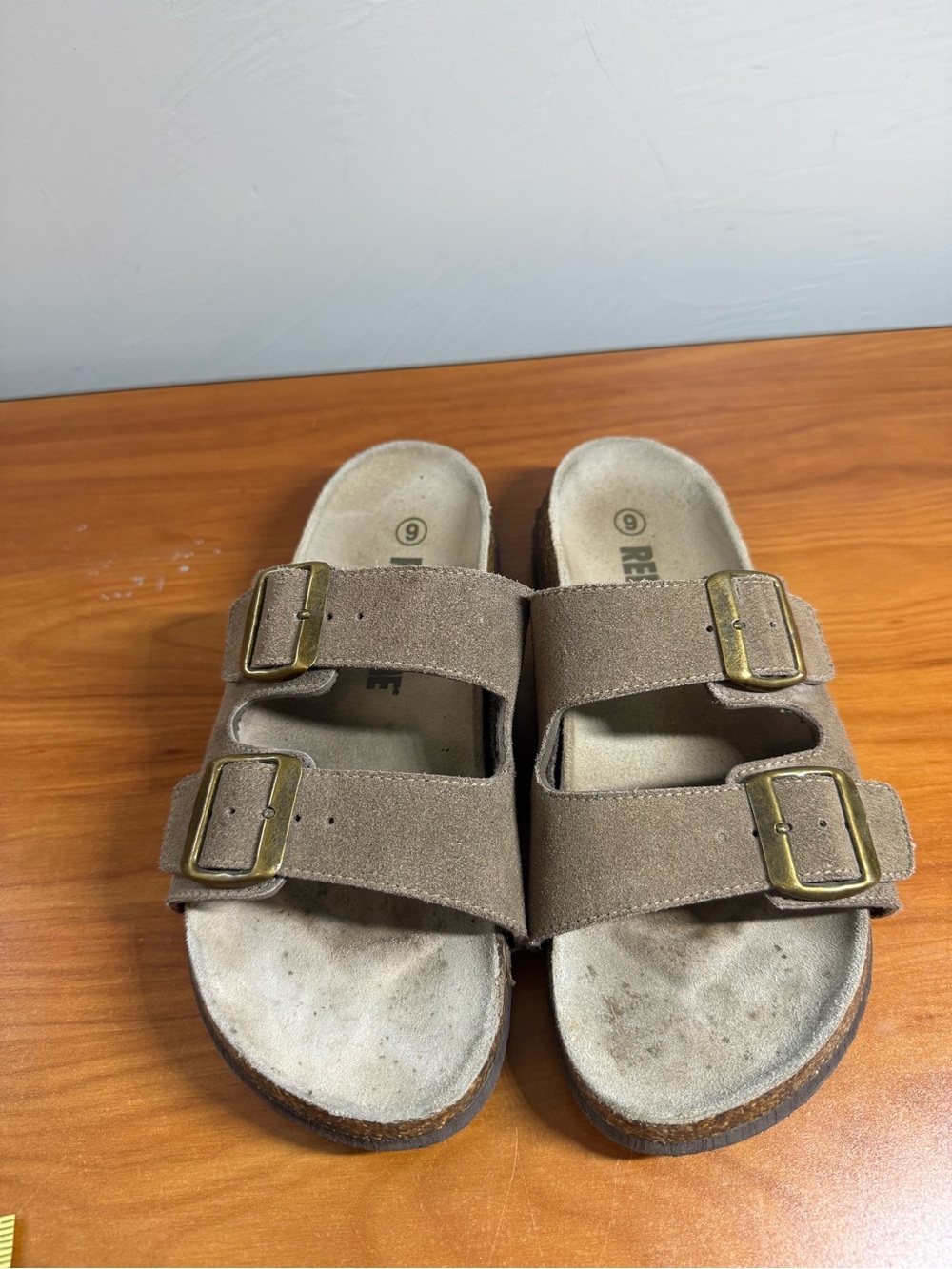 Red Stone Double Buckle Strap Slip on Sandal Suede Brown W9 - Picture 2 of 7